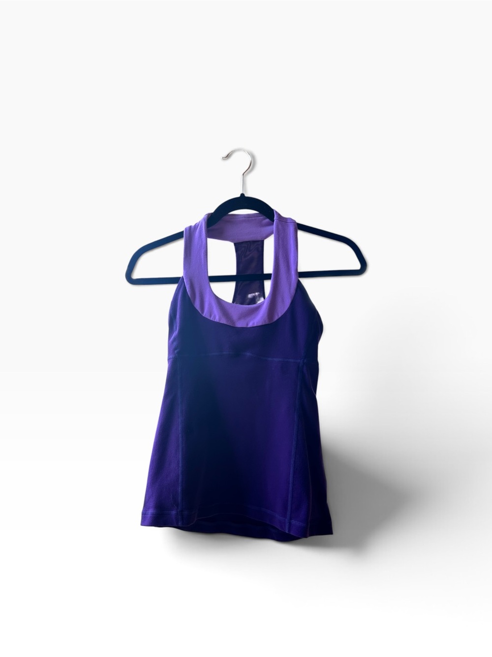 Lululemon Scoop Neck Tank Top Size 4 Purple Racerback Shelf Bra Yoga Gym Stretch